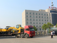 狗子28集团10台挖掘机顺利出口秘鲁