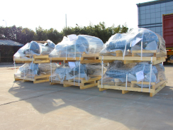 狗子28集团一批挖掘机配件出口欧洲市场